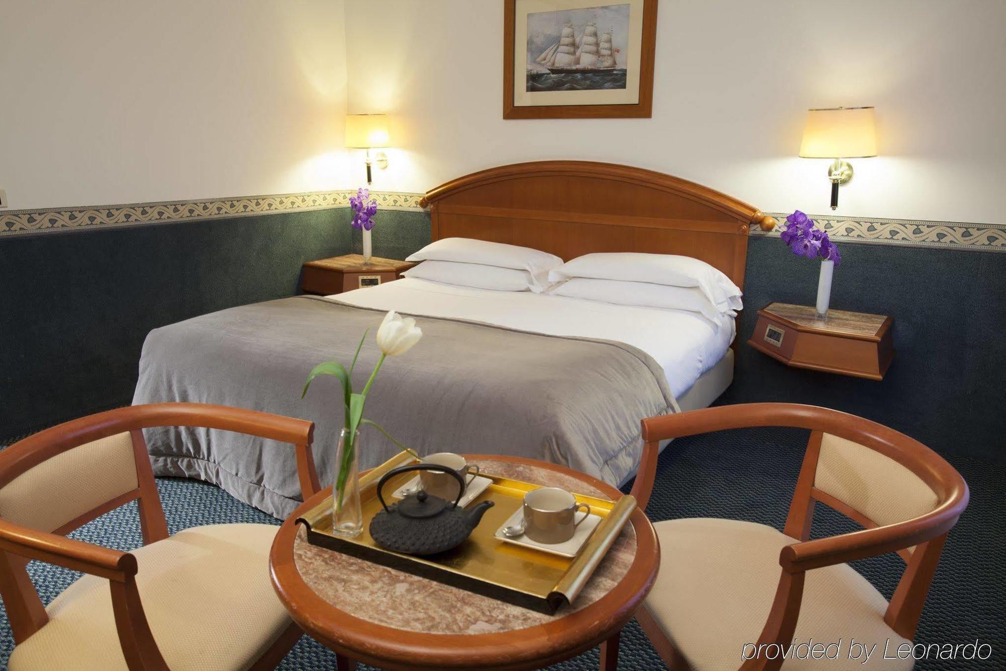 Starhotels Vespucci Campi Bisenzio Buitenkant foto