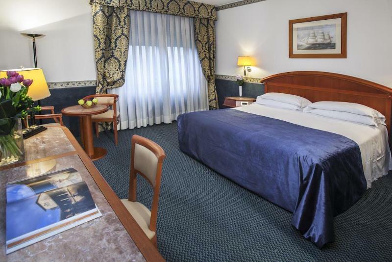 Starhotels Vespucci Campi Bisenzio Buitenkant foto